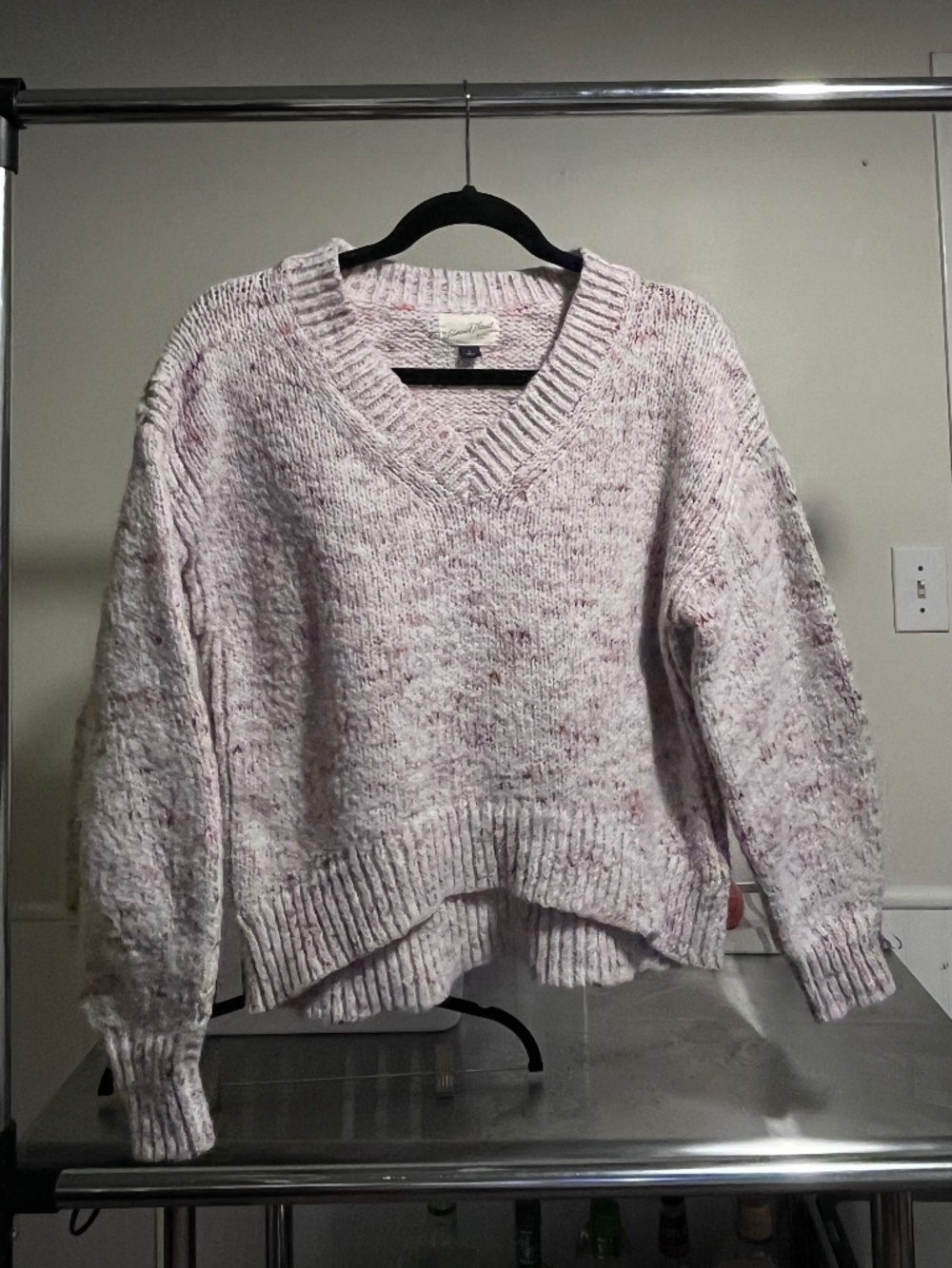 Target | Universal Threads | V-Neck Sweater | Light Pink | Small